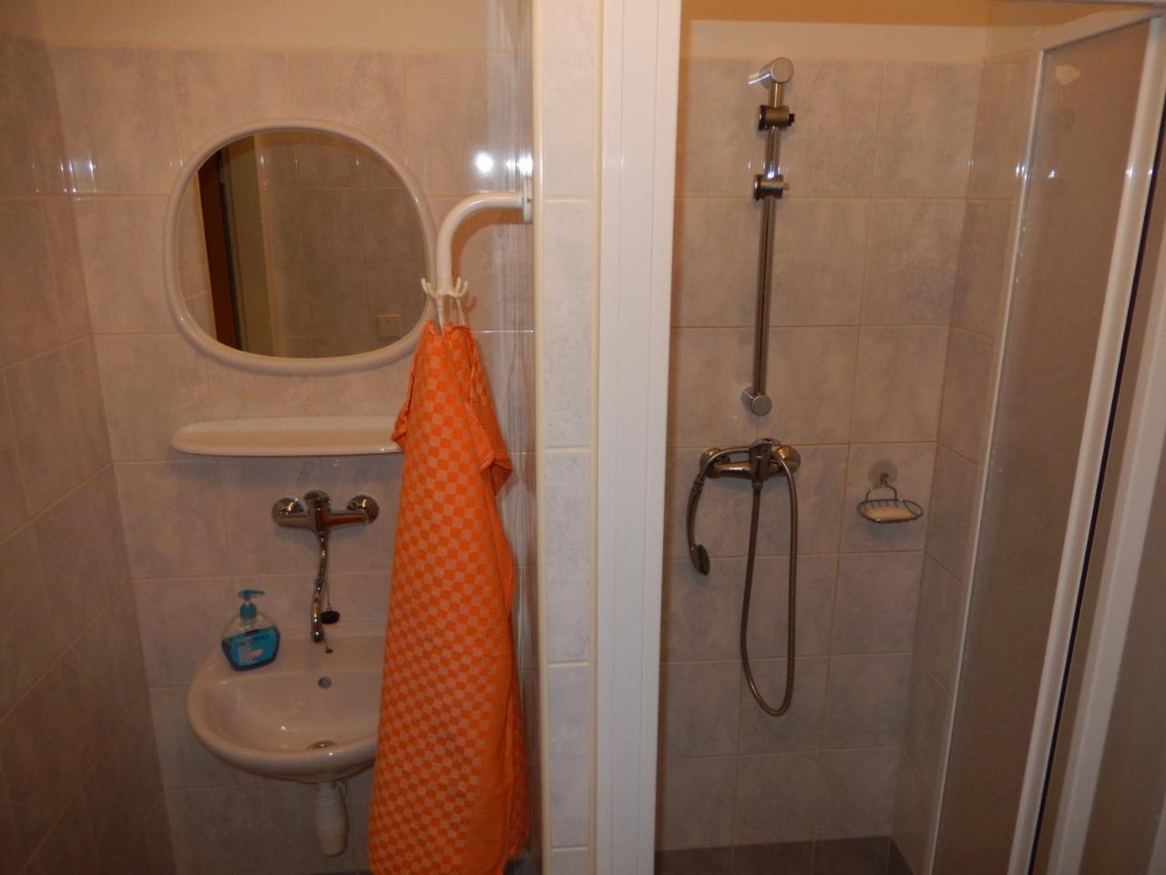Penzion Manetin U Sv. Barbory Hotel Ngoại thất bức ảnh
